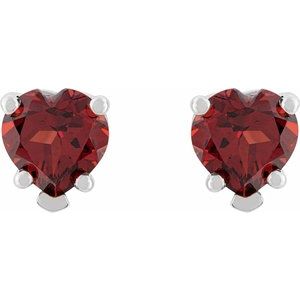 Heart 5-Prong V-End Stud Earrings
