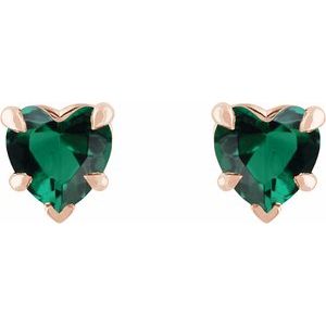 Heart 5-Prong Claw V-End Stud Earrings