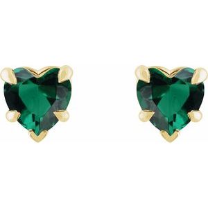 Heart 5-Prong Claw V-End Stud Earrings