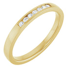 https://meteor.stullercloud.com/das/105620012?obj=stones/diamonds/g_Center&obj=metals&obj=metals&obj.recipe=yellow&wid=1200&hei=1200