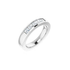 https://meteor.stullercloud.com/das/105720555?obj=stones/diamonds/g_Center&obj=metals&obj=metals&obj.recipe=white&wid=1200&hei=1200