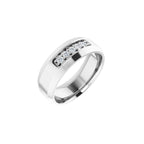 https://meteor.stullercloud.com/das/105756840?obj=stones/diamonds/g_Center&obj=metals&obj=metals&obj.recipe=white&wid=1200&hei=1200