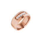 https://meteor.stullercloud.com/das/105804030?obj=stones/diamonds/g_Center&obj=metals&obj=metals&obj.recipe=rose&wid=1200&hei=1200