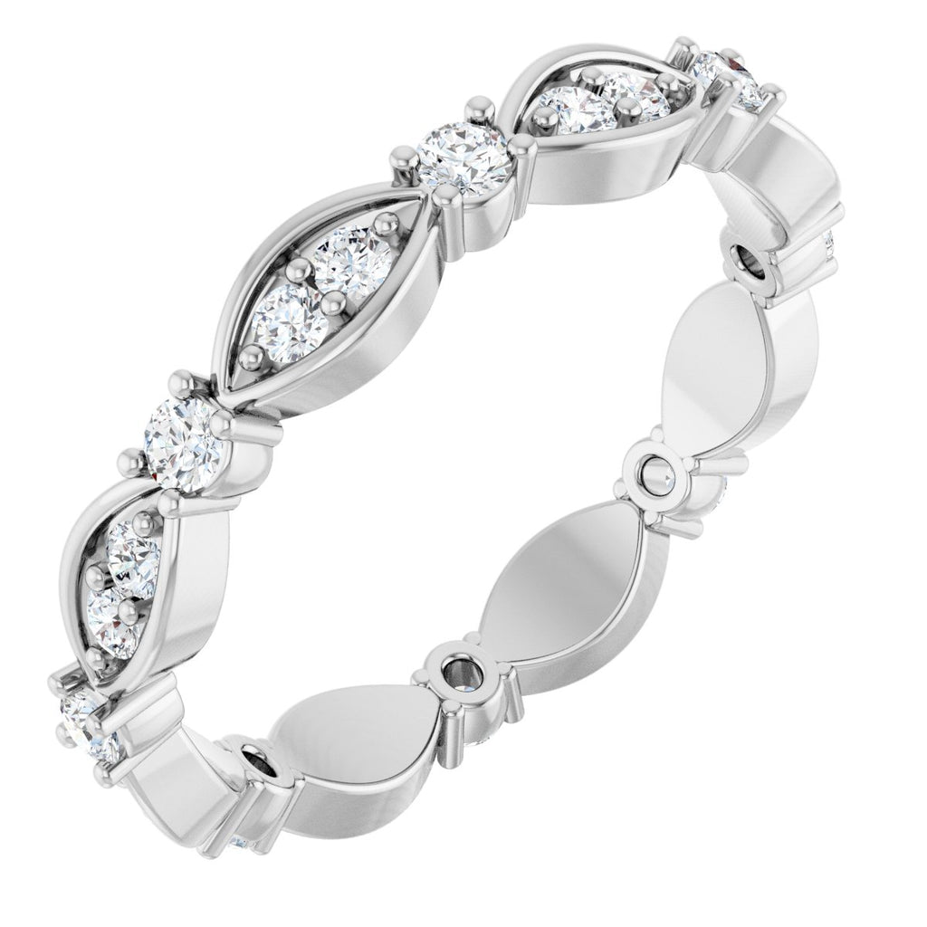 https://meteor.stullercloud.com/das/106239322?obj=stones/diamonds/g_Accent1&obj=stones/diamonds/g_Accent2&obj=metals&obj=metals&obj.recipe=white&wid=1200&hei=1200