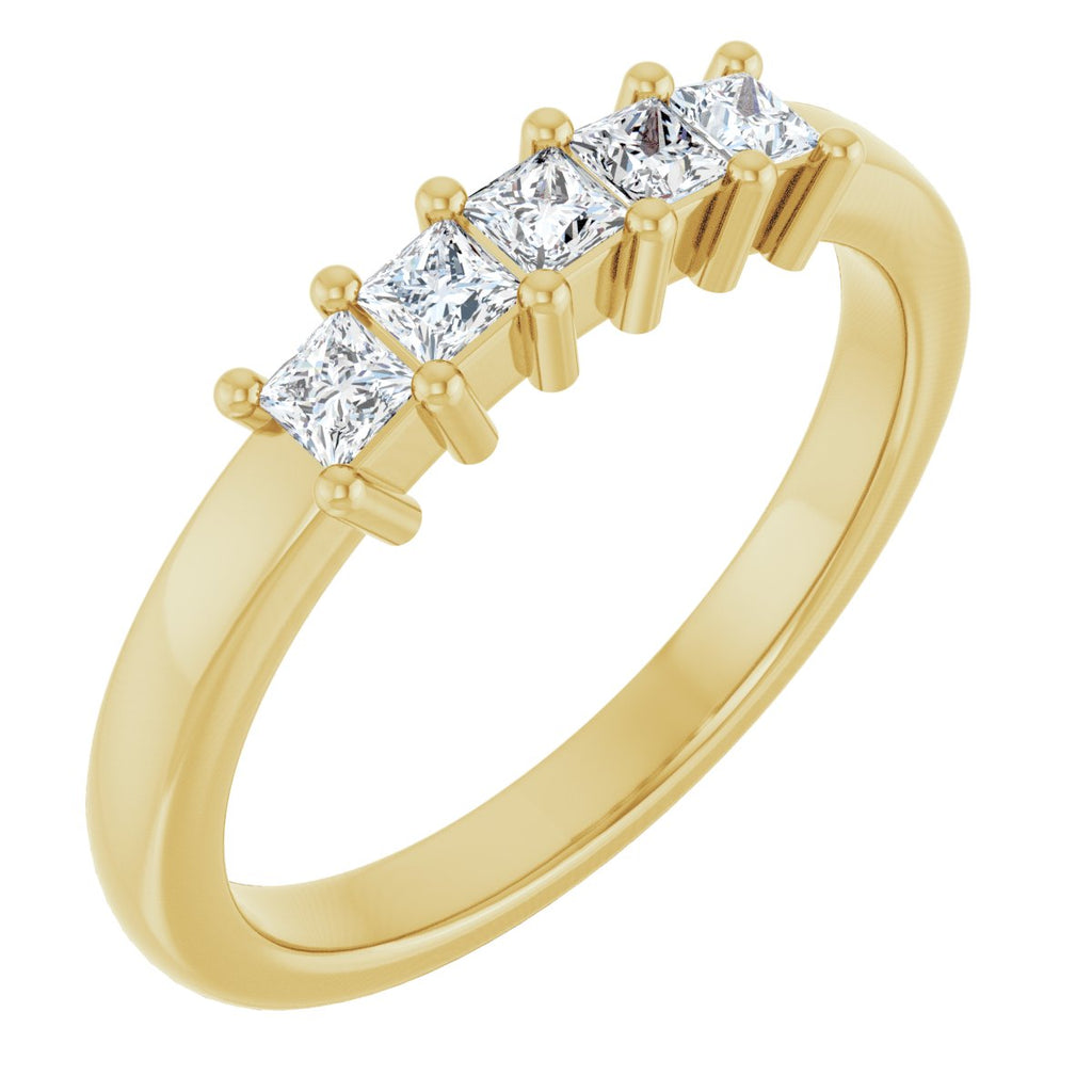 https://meteor.stullercloud.com/das/110397352?obj=stones/diamonds/g_Stone 1&obj=stones/diamonds/g_Stone 2&obj=stones/diamonds/g_Stone 3&obj=stones/diamonds/g_Stone 4&obj=stones/diamonds/g_Stone 5&obj=metals&obj=metals&obj.recipe=yellow&wid=1200&hei=1200