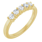 https://meteor.stullercloud.com/das/110399155?obj=stones/diamonds/g_Stone 1&obj=stones/diamonds/g_Stone 2&obj=stones/diamonds/g_Stone 3&obj=stones/diamonds/g_Stone 4&obj=stones/diamonds/g_Stone 5&obj=metals&obj=metals&obj.recipe=yellow&wid=1200&hei=1200