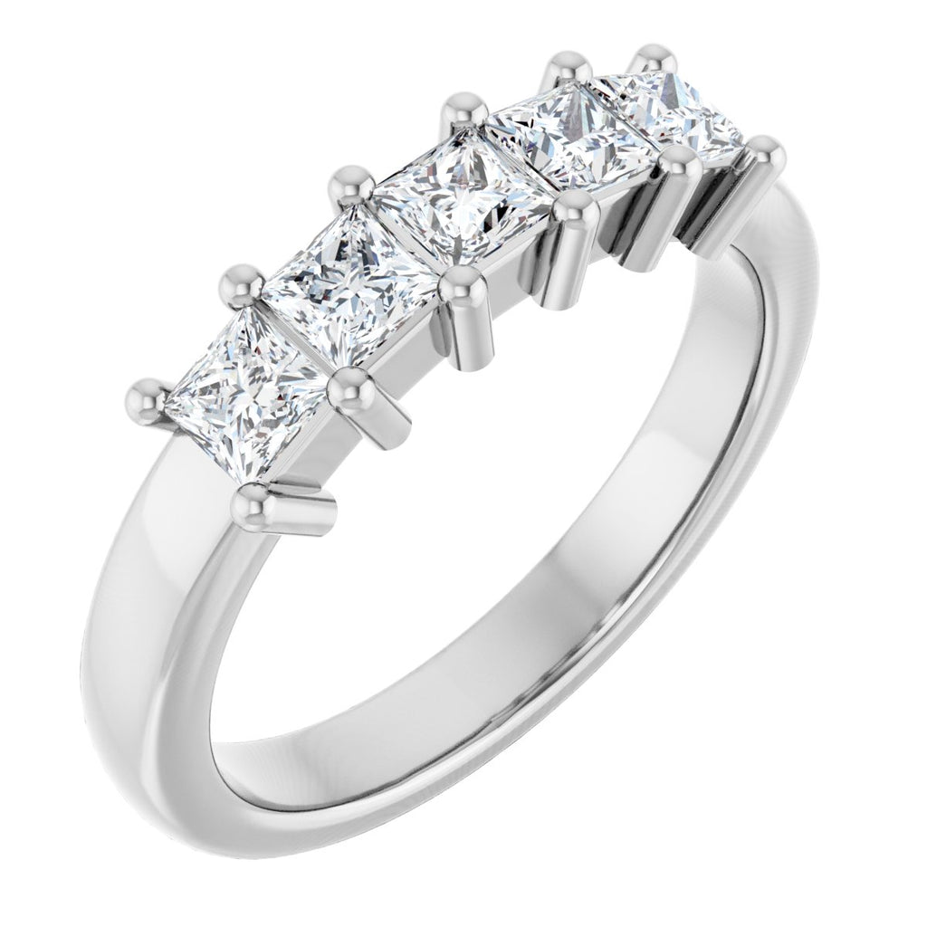 https://meteor.stullercloud.com/das/110400589?obj=stones/diamonds/g_Stone 1&obj=stones/diamonds/g_Stone 2&obj=stones/diamonds/g_Stone 3&obj=stones/diamonds/g_Stone 4&obj=stones/diamonds/g_Stone 5&obj=metals&obj=metals&obj.recipe=white&wid=1200&hei=1200