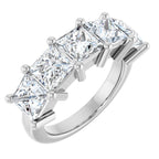 https://meteor.stullercloud.com/das/110404339?obj=stones/diamonds/g_Stone 1&obj=stones/diamonds/g_Stone 2&obj=stones/diamonds/g_Stone 3&obj=stones/diamonds/g_Stone 4&obj=stones/diamonds/g_Stone 5&obj=metals&obj=metals&obj.recipe=white&wid=1200&hei=1200