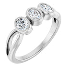 https://meteor.stullercloud.com/das/111187747?obj=stones/diamonds/g_Center 1&obj=stones/diamonds/g_Center 2&obj=stones/diamonds/g_Center 3&obj=metals&obj=metals&obj.recipe=white&wid=1200&hei=1200