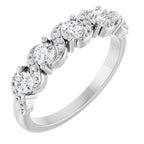 https://meteor.stullercloud.com/das/112324265?obj=stones/diamonds/g_Accent1&obj=stones/diamonds/g_Accent2&obj=metals&obj=metals&obj.recipe=white&wid=1200&hei=1200