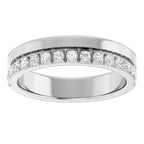 Single Sided Stepped-Edge Anniversary Band