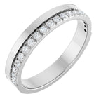 https://meteor.stullercloud.com/das/113156669?obj=stones/diamonds/g_Accent&obj=metals&obj=metals&obj.recipe=white&wid=1200&hei=1200