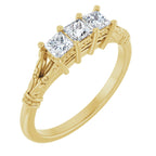 https://meteor.stullercloud.com/das/113221630?obj=stones/diamonds/g_Stone 1&obj=stones/diamonds/g_Stone 2&obj=stones/diamonds/g_Stone 3&obj=metals&obj=metals&obj.recipe=yellow&wid=1200&hei=1200