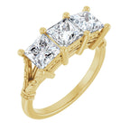 https://meteor.stullercloud.com/das/113222356?obj=stones/diamonds/g_Stone 1&obj=stones/diamonds/g_Stone 2&obj=stones/diamonds/g_Stone 3&obj=metals&obj=metals&obj.recipe=yellow&wid=1200&hei=1200