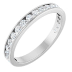 https://meteor.stullercloud.com/das/114385722?obj=stones/diamonds/g_Center&obj=metals&obj=metals&obj.recipe=white&wid=1200&hei=1200