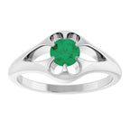 Solitaire Belcher Ring