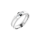 https://meteor.stullercloud.com/das/119104619?obj=stones/diamonds/g_Center 1&obj=stones/diamonds/g_Center 2&obj=stones/diamonds/g_Center 3&obj=metals&obj=metals&obj.recipe=white&wid=1200&hei=1200
