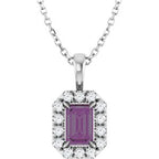 https://meteor.stullercloud.com/das/120709859?obj=stones/diamonds/g_Accent&obj=stones/faceted/g_Center&obj.curves=0,34.53,61.78,90.174,175.218,255.255,255&obj.curves.r=0,53.54,69.81,119.124,135.180,172.255,255&obj.curves.g=0,13.54,47.74,49.124,104.171,193.255,255&obj.curves.b=0,66.50,50.79,114.125,141.175,172.250,255.255,255&obj=metals&obj=metals&obj.recipe=white&$standard$