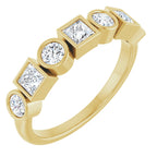 https://meteor.stullercloud.com/das/122071362?obj=stones/diamonds/g_Accent&obj=metals&obj=metals&obj.recipe=yellow&wid=1200&hei=1200