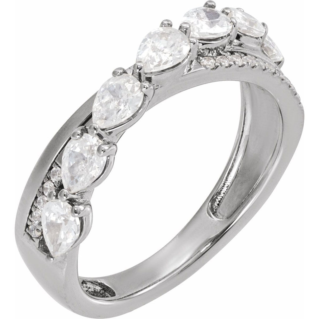 Accented Ring