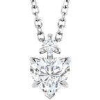 https://meteor.stullercloud.com/das/124621970?obj=stones/diamonds/g_Center&obj=stones/diamonds/g_Accent&obj=metals&obj=metals&obj.recipe=white&$standard$