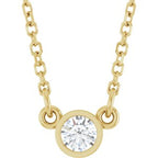 https://meteor.stullercloud.com/das/125275008?obj=stones/diamonds/g_Center&obj=metals&obj=metals&obj.recipe=yellow&$standard$