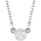 https://meteor.stullercloud.com/das/125275008?obj=stones/diamonds/g_Center&obj=metals&obj=metals&obj.recipe=white&$standard$