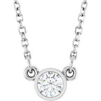 https://meteor.stullercloud.com/das/125276597?obj=stones/diamonds/g_Center&obj=metals&obj=metals&obj.recipe=white&$standard$