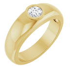 https://meteor.stullercloud.com/das/125976565?obj=stones/diamonds/g_Center&obj=metals&obj=metals&obj.recipe=yellow&wid=1200&hei=1200