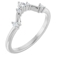 https://meteor.stullercloud.com/das/126075503?obj=stones/diamonds/g_Accent&obj=stones/diamonds/g_Center&obj=metals&obj=metals&obj.recipe=white&wid=1200&hei=1200
