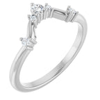 https://meteor.stullercloud.com/das/126075503?obj=stones/diamonds/g_Accent&obj=stones/diamonds/g_Center&obj=metals&obj=metals&obj.recipe=white&wid=1200&hei=1200