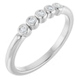 https://meteor.stullercloud.com/das/127889178?obj=stones/diamonds/g_Center 1&obj=stones/diamonds/g_Center 2&obj=stones/diamonds/g_Center 3&obj=stones/diamonds/g_Center 4&obj=stones/diamonds/g_Center 5&obj=metals&obj=metals&obj.recipe=white&wid=1200&hei=1200