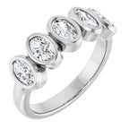 https://meteor.stullercloud.com/das/127899416?obj=stones/diamonds/g_Center 1&obj=stones/diamonds/g_Center 2&obj=stones/diamonds/g_Center 3&obj=stones/diamonds/g_Center 4&obj=stones/diamonds/g_Center 5&obj=metals&obj=metals&obj.recipe=white&wid=1200&hei=1200