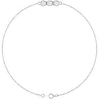 https://meteor.stullercloud.com/das/128129278?obj=stones/diamonds/g_Accent3&obj=stones/diamonds/g_Accent2&obj=stones/diamonds/g_Accent1&obj=metals&obj=metals&obj.recipe=white&$standard$