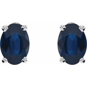 Oval 4-Prong Lightweight Stud Earrings