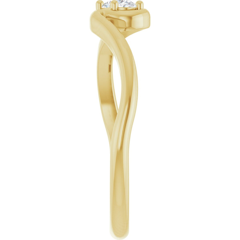 Solitaire Freefrom Ring