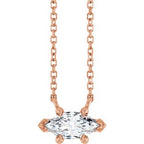 https://meteor.stullercloud.com/das/132706112?obj=stones/diamonds/g_Center&obj=metals&obj=metals&obj.recipe=rose&$standard$