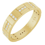 https://meteor.stullercloud.com/das/133635009?obj=stones/diamonds/g_Accent&obj=metals&obj=metals&obj.recipe=yellow&wid=1200&hei=1200