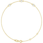 https://meteor.stullercloud.com/das/134053426?obj=stones/diamonds/g_Accent2&obj=stones/diamonds/g_Accent1&obj=stones/diamonds/g_Accent3&obj=metals&obj=metals&obj.recipe=yellow&wid=1200&hei=1200