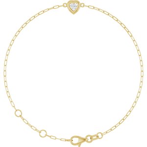 https://meteor.stullercloud.com/das/134561225?obj=stones/diamonds/g_Center&obj=metals&obj=metals&obj.recipe=yellow&$standard$