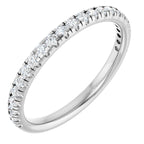https://meteor.stullercloud.com/das/134854850?obj=stones/diamonds/g_Accent&obj=metals&obj=metals&obj.recipe=white&wid=1200&hei=1200