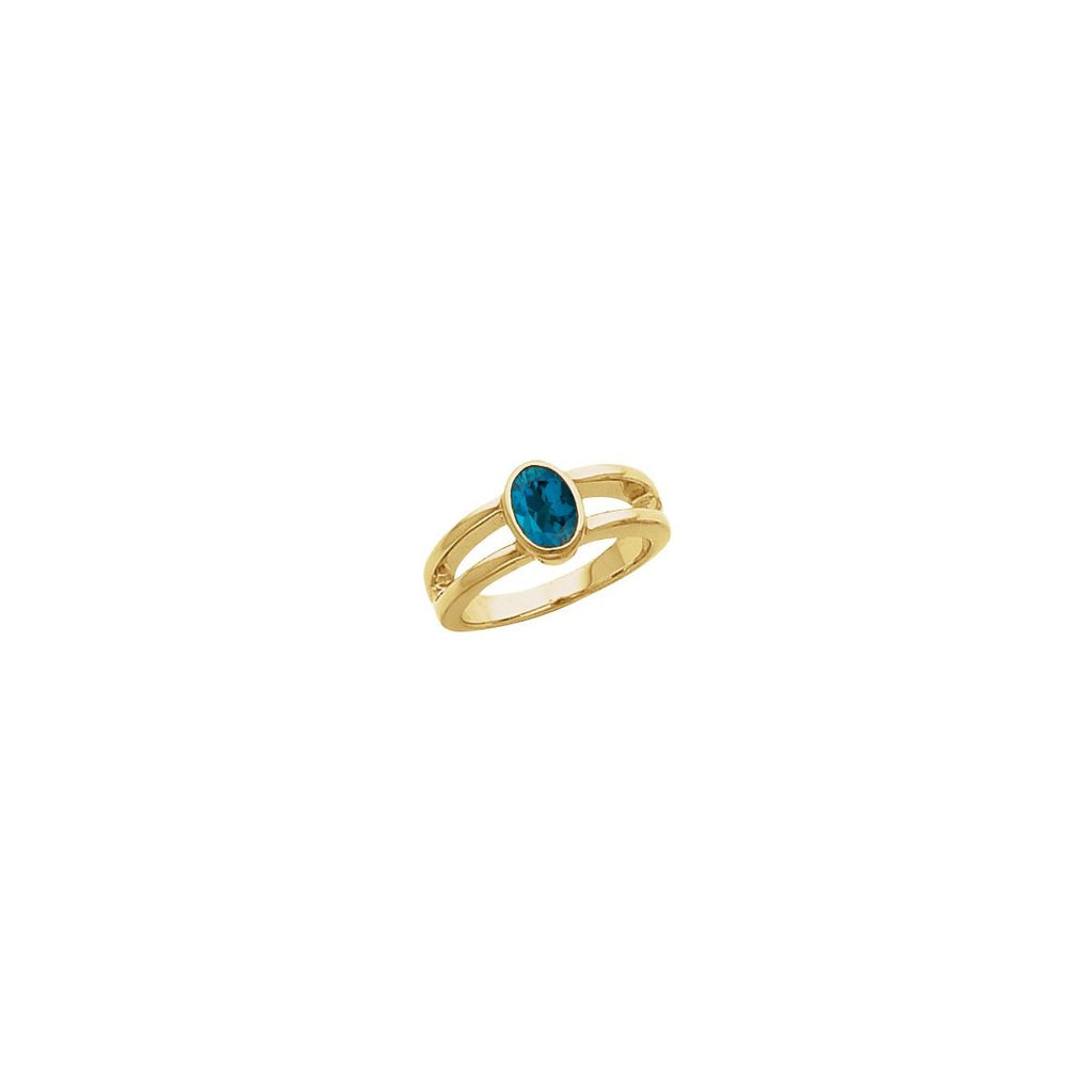 Bezel-Set Negative Space Ring