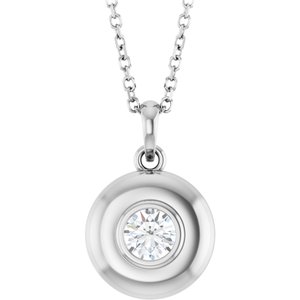 https://meteor.stullercloud.com/das/135305722?obj=stones/diamonds/g_Center&obj=metals&obj=metals&obj.recipe=white&$standard$