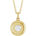 https://meteor.stullercloud.com/das/135305722?obj=stones/diamonds/g_Center&obj=metals&obj=metals&obj.recipe=yellow&$standard$