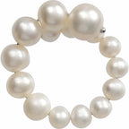 Graduated Flexible Pearl Ring