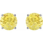 Round 4-Prong Lightweight Stud Earrings