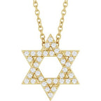 https://meteor.stullercloud.com/das/141202136?obj=stones/diamonds/g_Accent&obj=metals&obj=metals&obj.recipe=yellow&$standard$