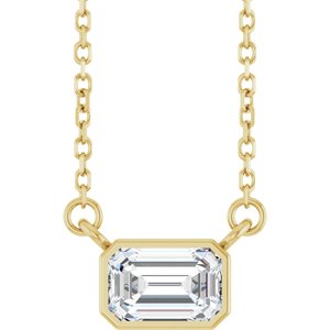 https://meteor.stullercloud.com/das/141502586?obj=stones/diamonds/g_Center&obj=metals&obj=metals&obj.recipe=yellow&$standard$