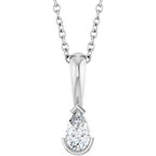 https://meteor.stullercloud.com/das/143848472?obj=stones/diamonds/g_Center&obj=metals&obj=metals&obj.recipe=white&$standard$