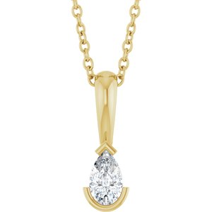 https://meteor.stullercloud.com/das/143848472?obj=stones/diamonds/g_Center&obj=metals&obj=metals&obj.recipe=yellow&$standard$